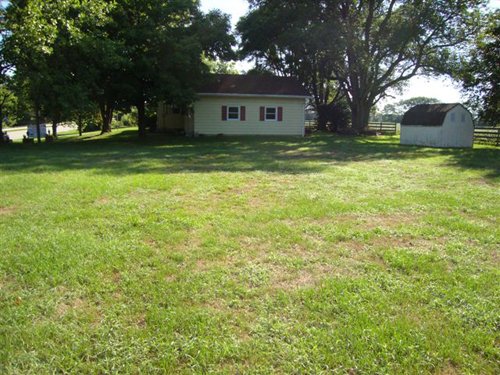 Property photo 1 - Country Home Real Estate Auction